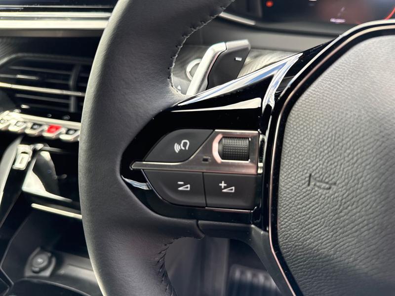 Used Peugeot 2008 KR25HXA 50