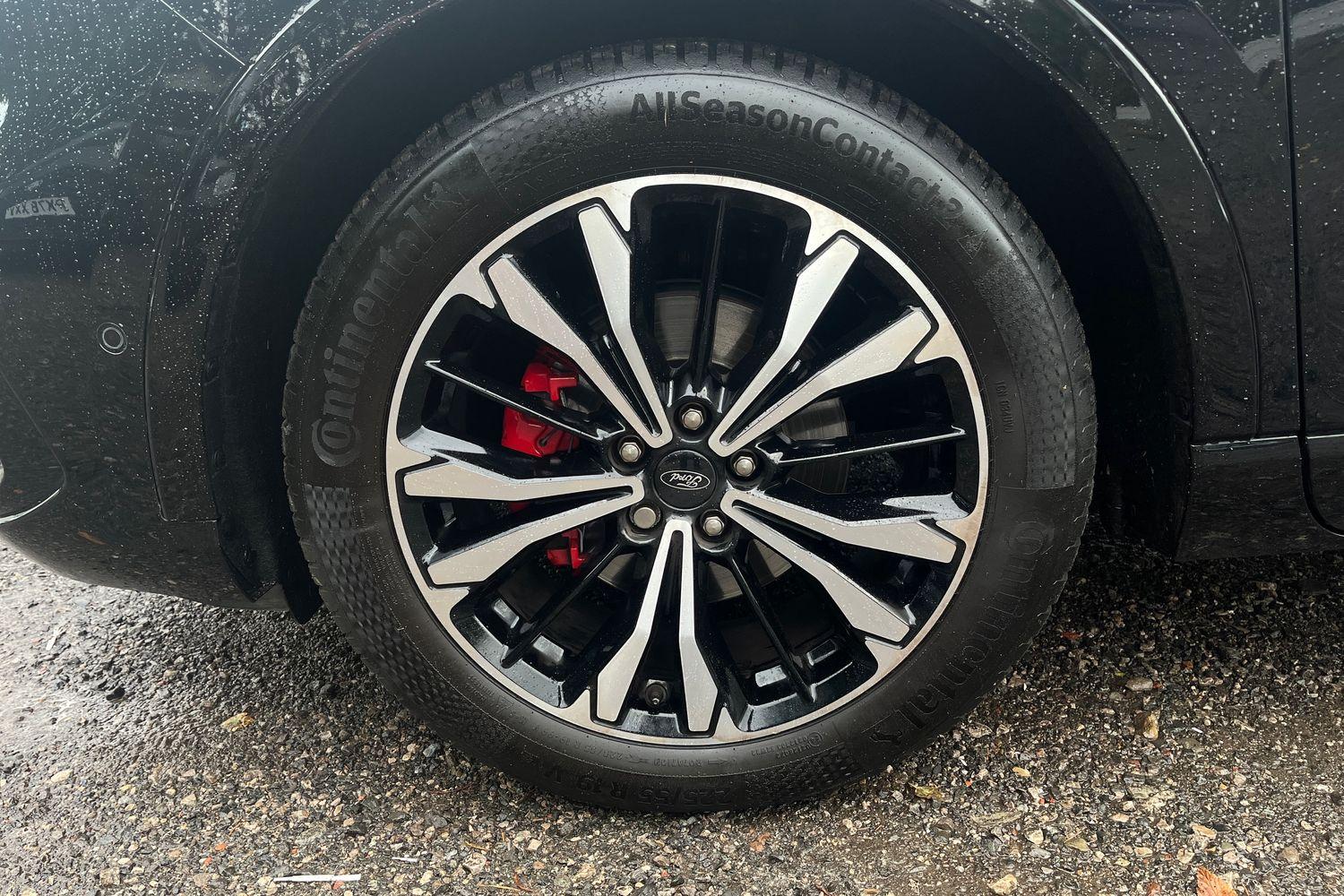 Ford KUGA Photo 26