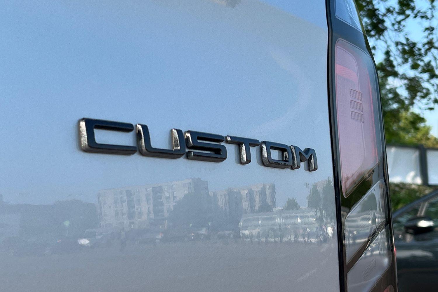Ford TRANSIT CUSTOM Photo 19