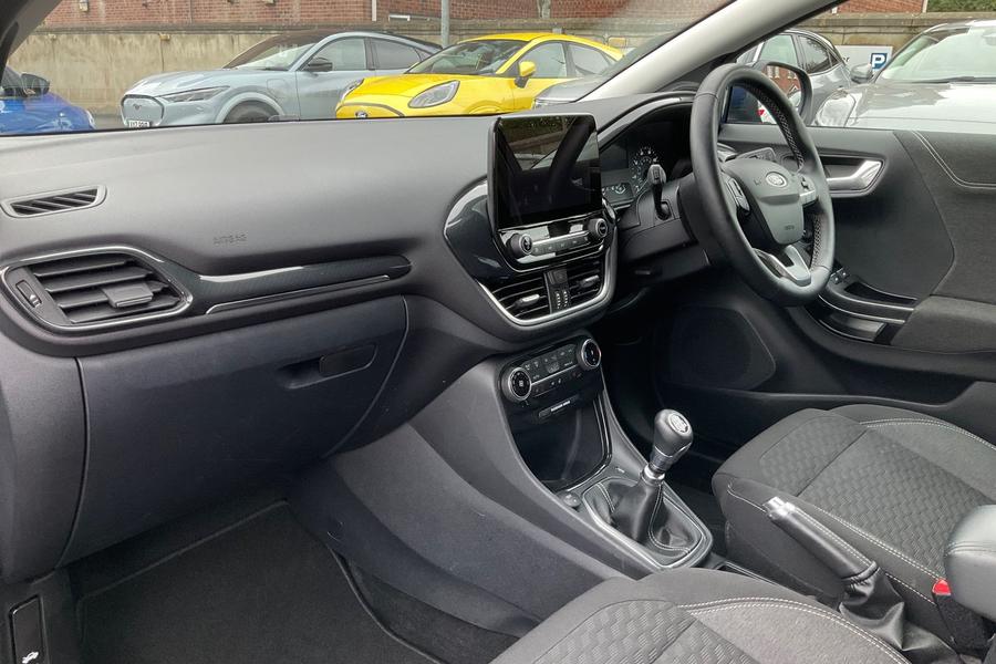 Ford PUMA Photo autoimg-ec32b75125fc5d5dec3606b4aeb848a3a8218470.jpg