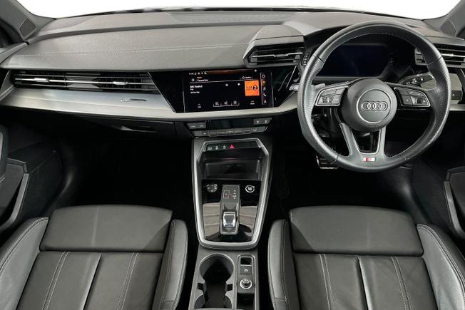 AUDI A3 Photo 10