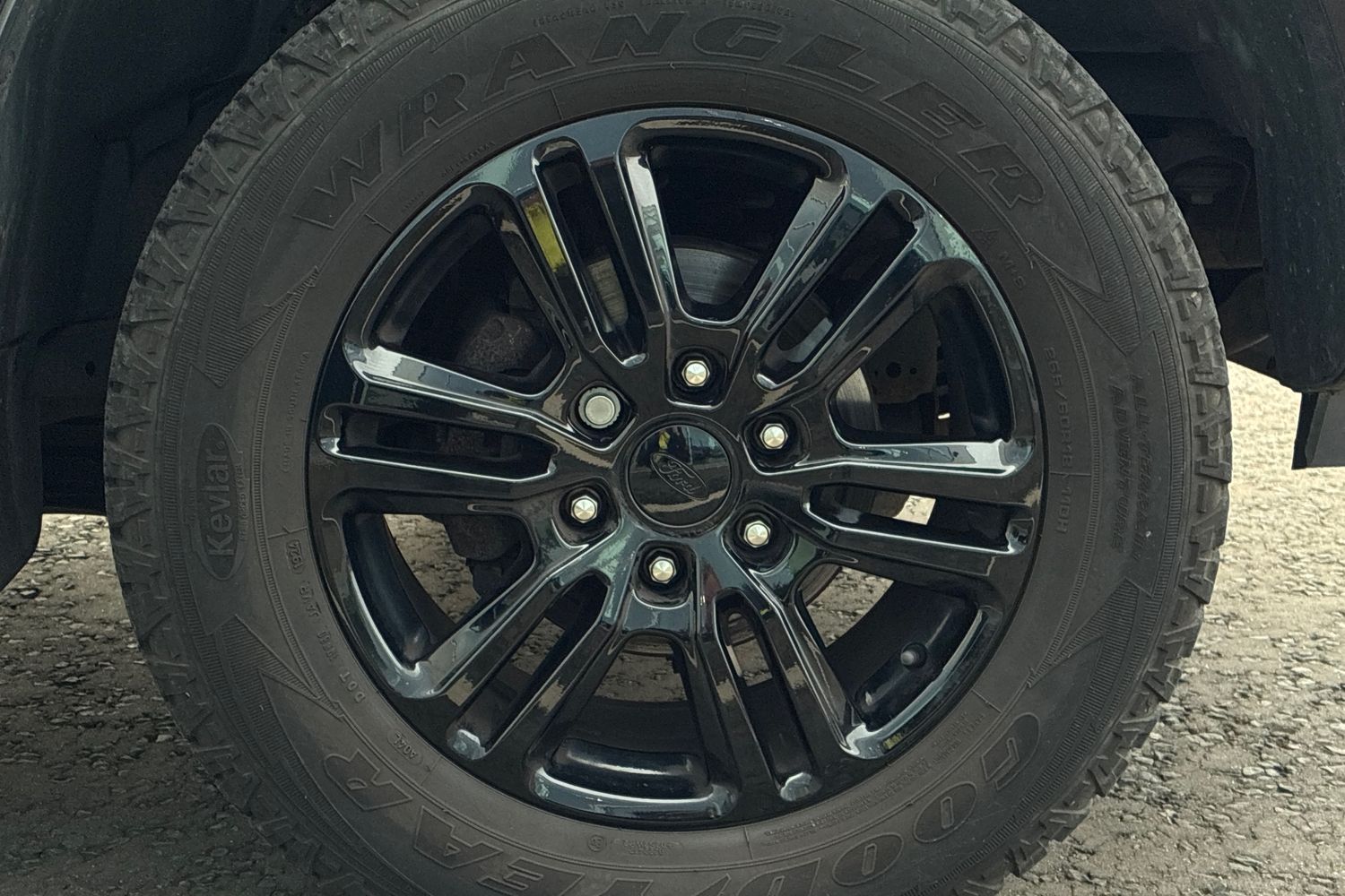 Ford RANGER Photo 40