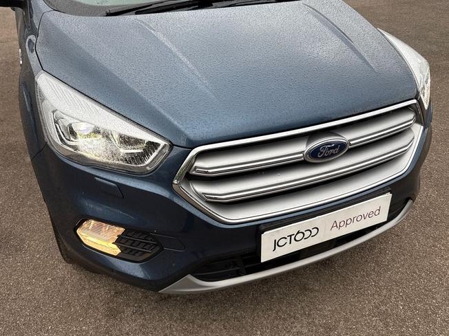 FORD Kuga Photo 33