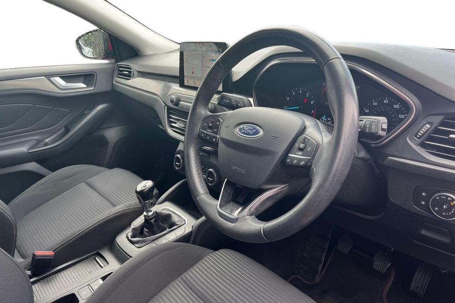 Ford Focus Photo autoimg-ec3e23c2d299adbeff3088d44cbbd0a6cb1e45f0.jpg