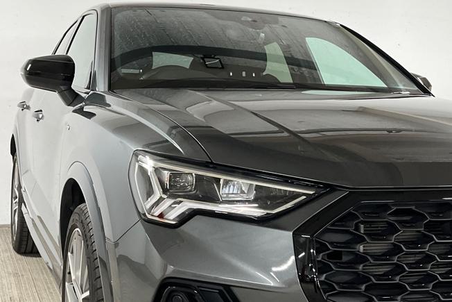 AUDI Q3 Photo 38