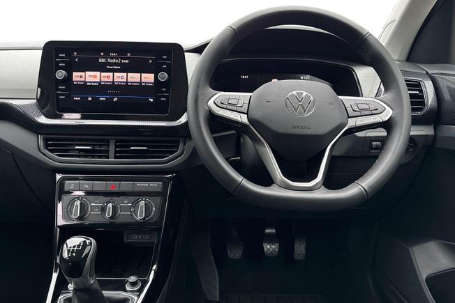 VOLKSWAGEN T-Cross Photo 11