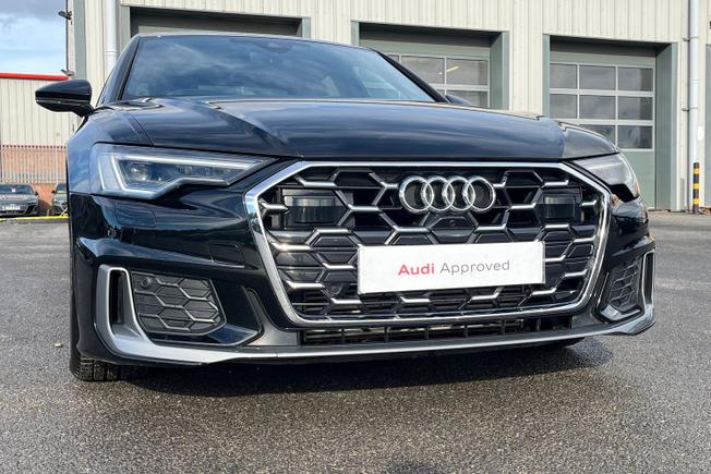 AUDI A6 Saloon Photo 24