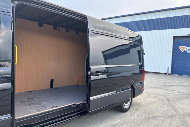 VOLKSWAGEN Crafter Photo 39