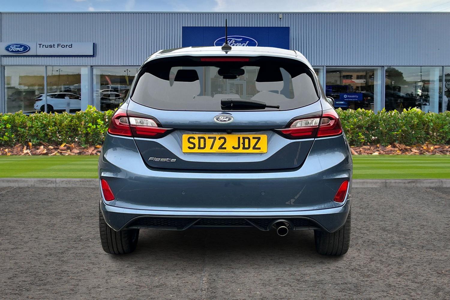 Ford FIESTA Photo 6
