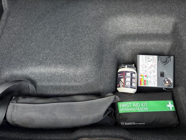 VOLVO Xc40 Photo 21