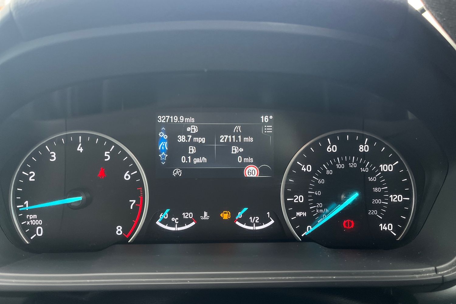 Ford EcoSport Photo 12