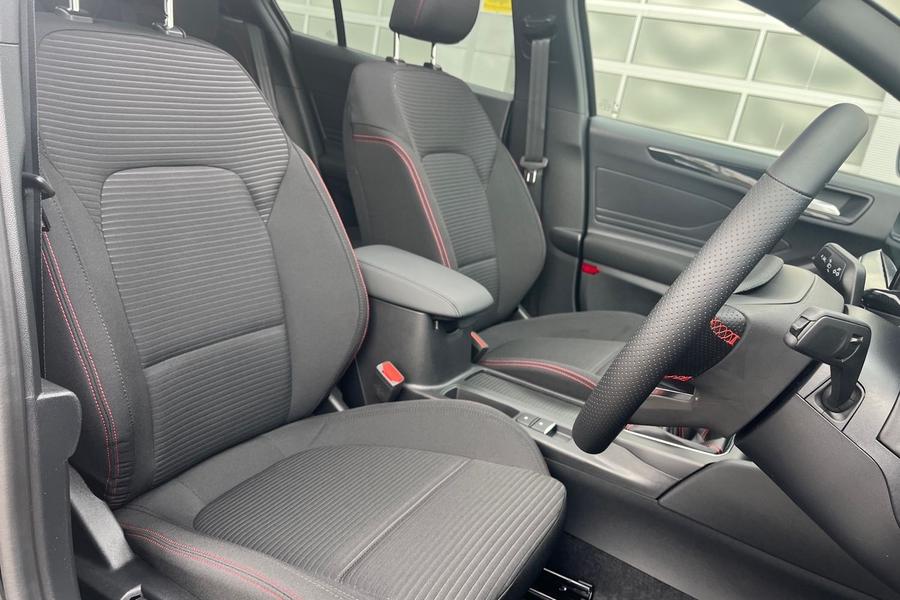 Ford Focus Photo autoimg-ec59ce595b08677d77fc5c1cbdfff757a6f5f204.jpg