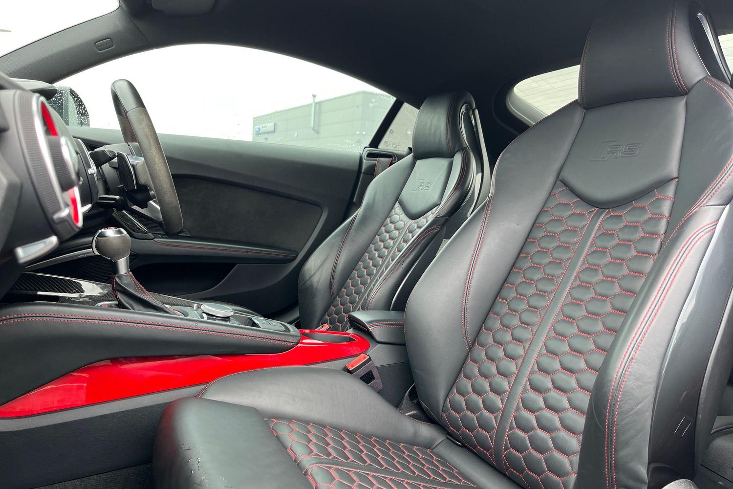 Audi TT Photo 18
