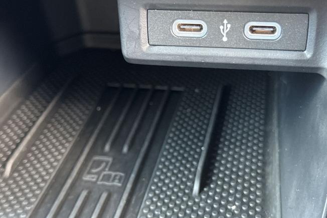 VOLKSWAGEN T-Cross Photo 24