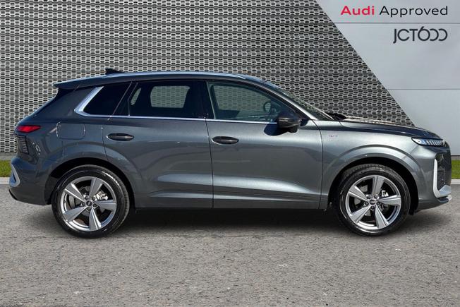Audi Q3 Photo 4