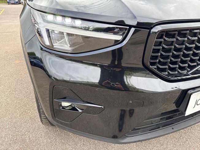 VOLVO Xc40 Photo 31