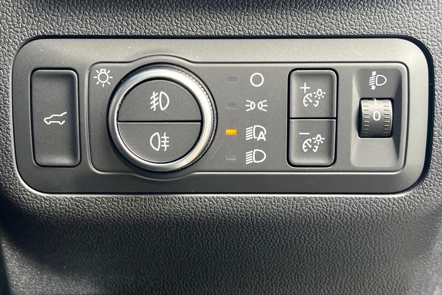 Ford KUGA Photo autoimg-ec62c4ed4e5ee7c13efe3843778818b2919446e7.jpg