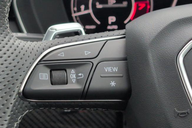 AUDI Rs4 Avant Photo 16