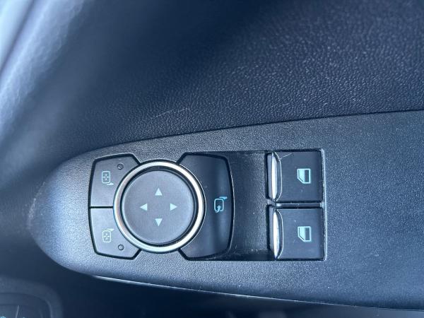 Ford Fiesta Photo autoimg-ec6698b59e59f425af23aaeb981df80daff2a2db.jpg