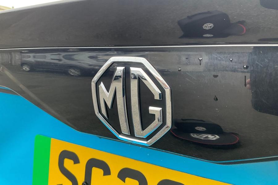 MG MG4 Photo autoimg-ec6733a6a3e60105f6f6799afe541d10acb40091.jpg