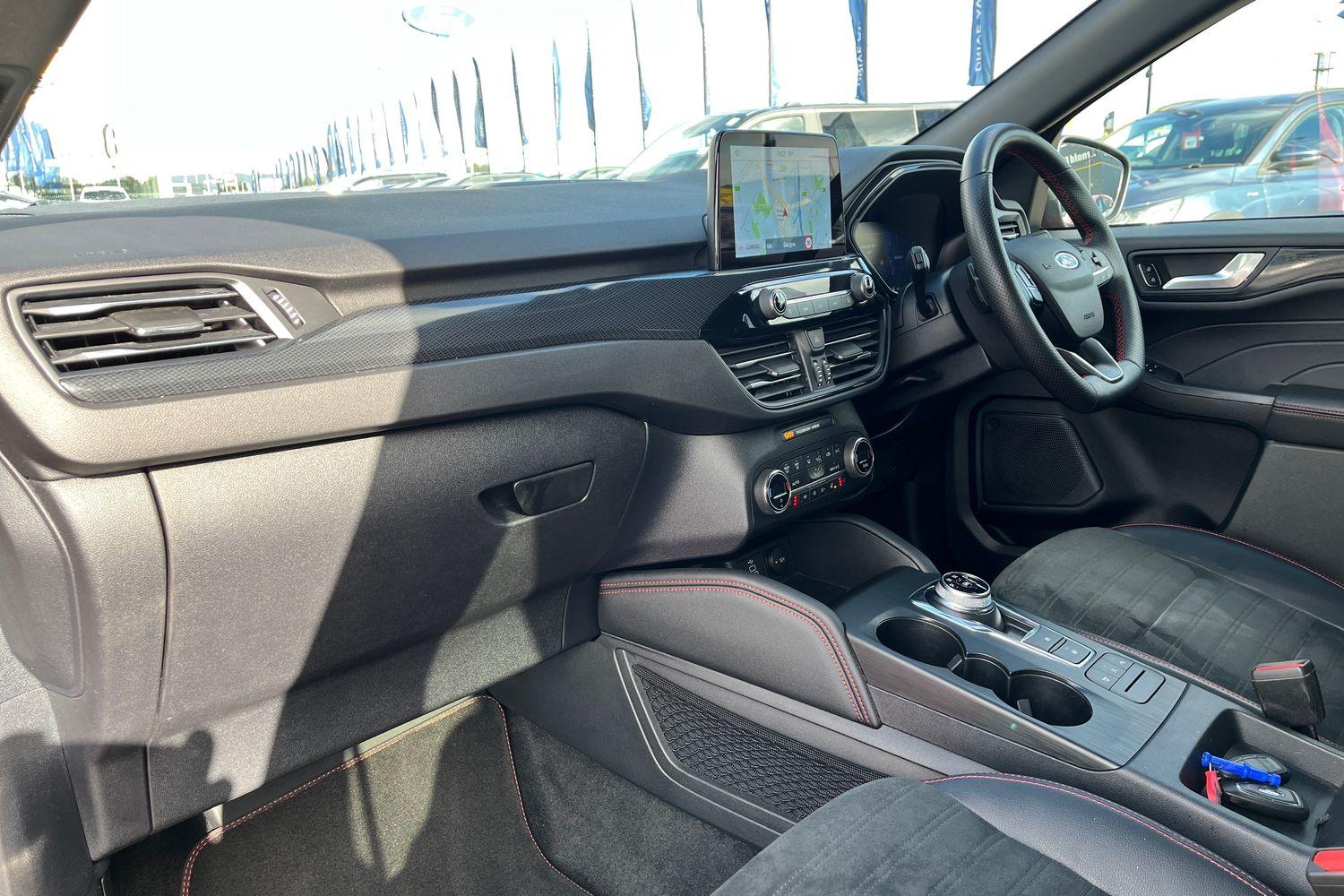 Ford Kuga Photo 17