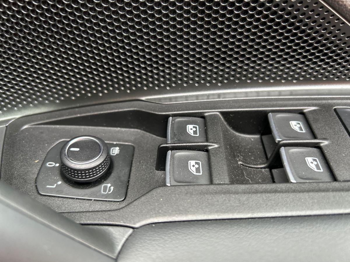 Volkswagen Tiguan Photo autoimg-ec686b4f3e31c9580e62b475dc5073fef98ec80c.jpg