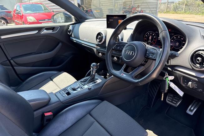 AUDI A3 Photo 25