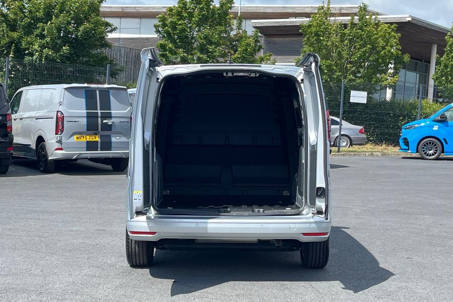 Ford TRANSIT CONNECT Photo autoimg-ec699f5d0dfba5481c4b6b2a49526a984c78008f.jpg
