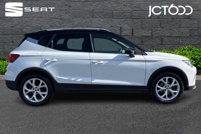 SEAT Arona Photo 4