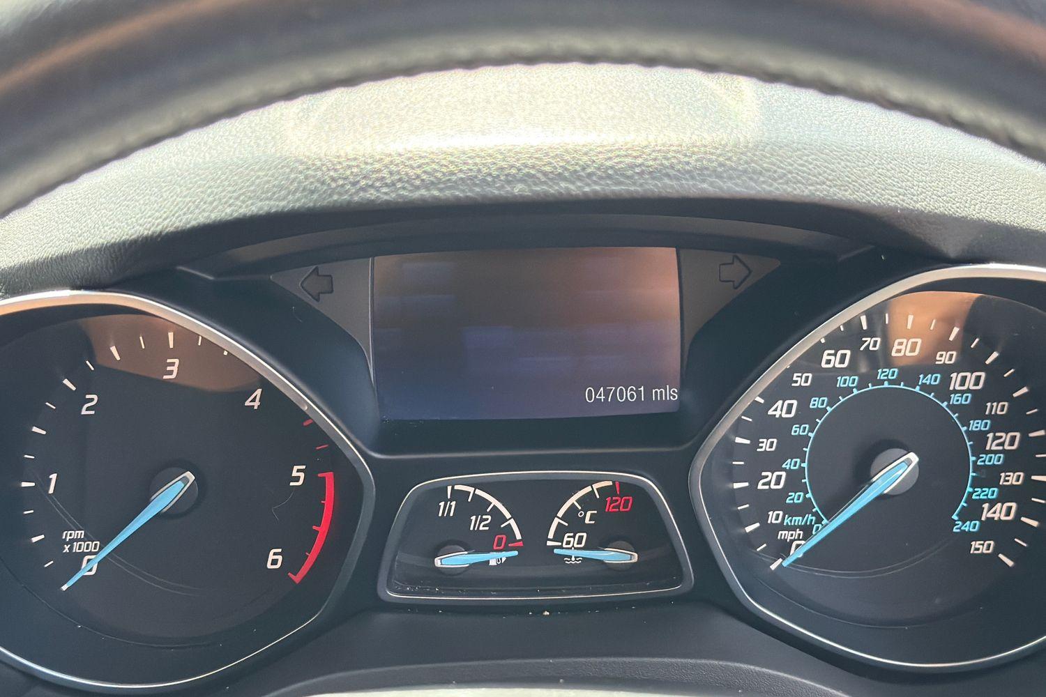 Ford KUGA Photo 12