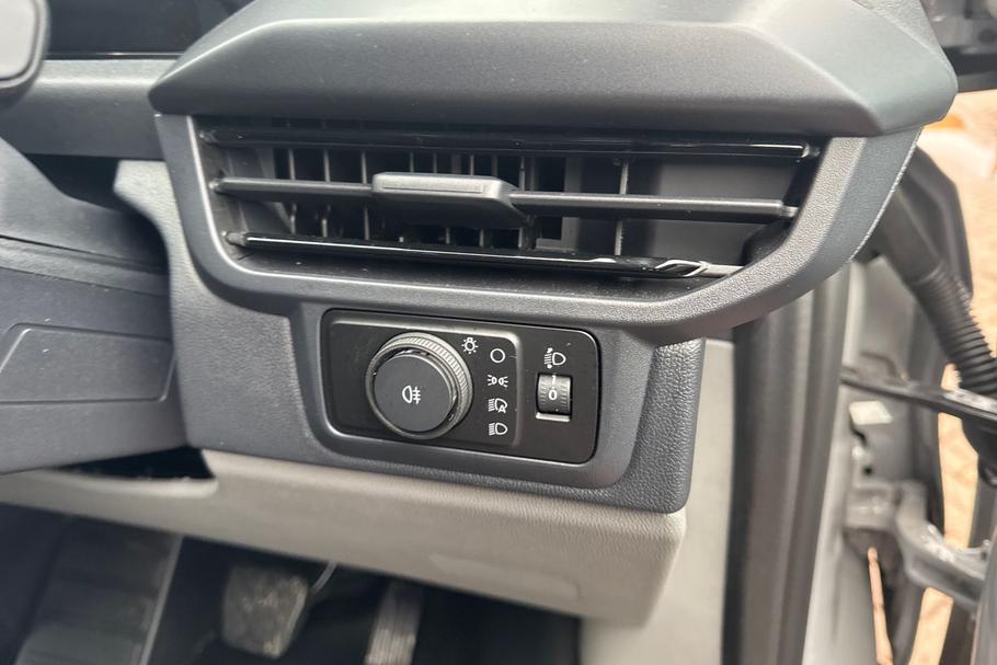 Used Ford TRANSIT CUSTOM WT25NJN 25