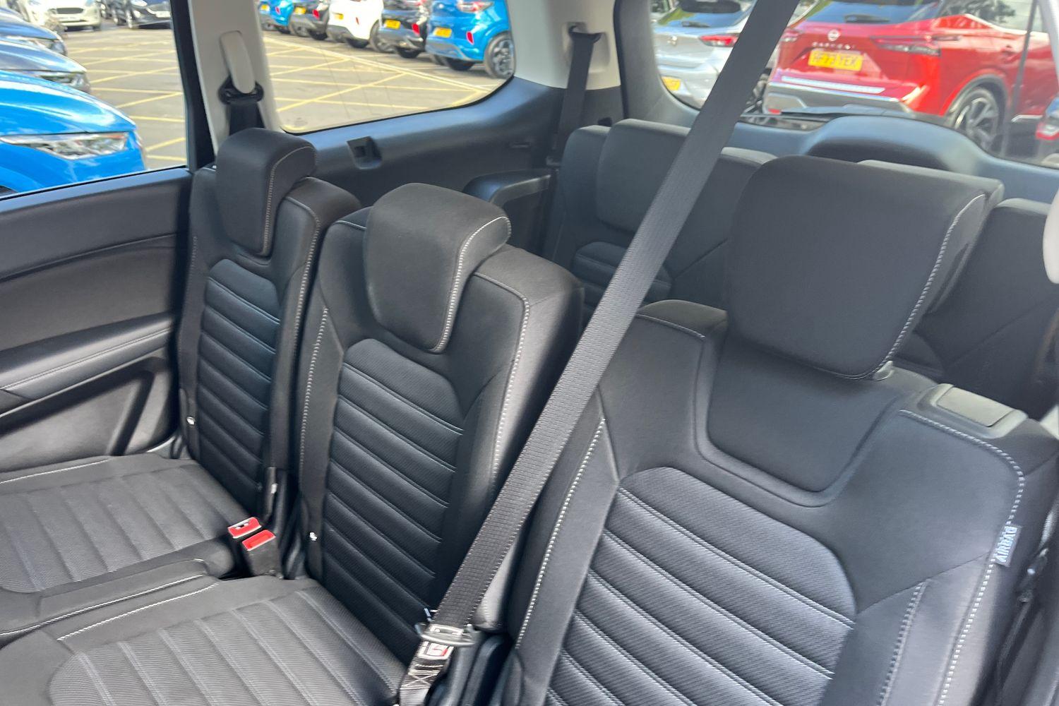 Ford GALAXY Photo 30