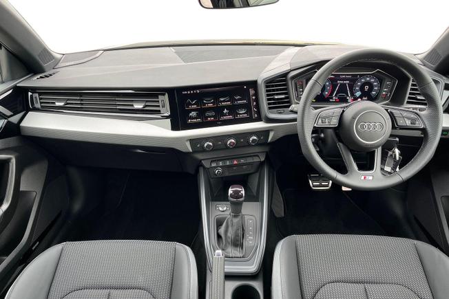 Audi A1 Photo 10