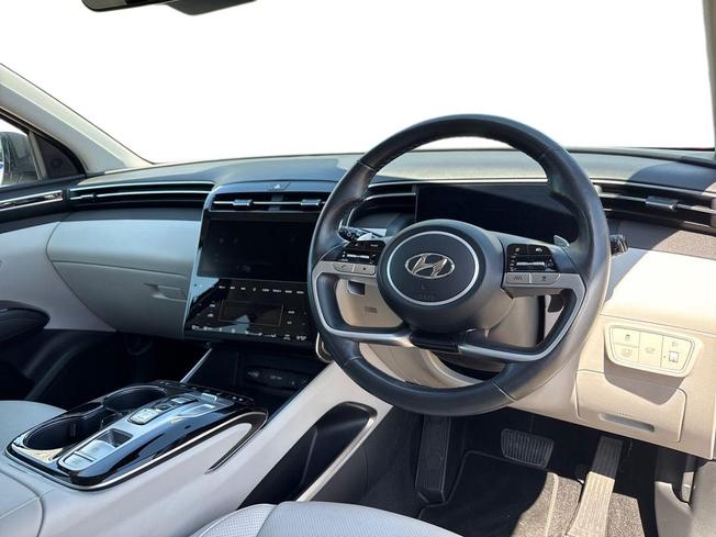HYUNDAI Tucson Photo 6