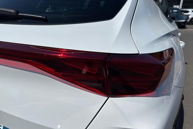 CUPRA Formentor Photo 18