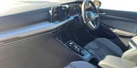 Volkswagen Golf Photo 1
