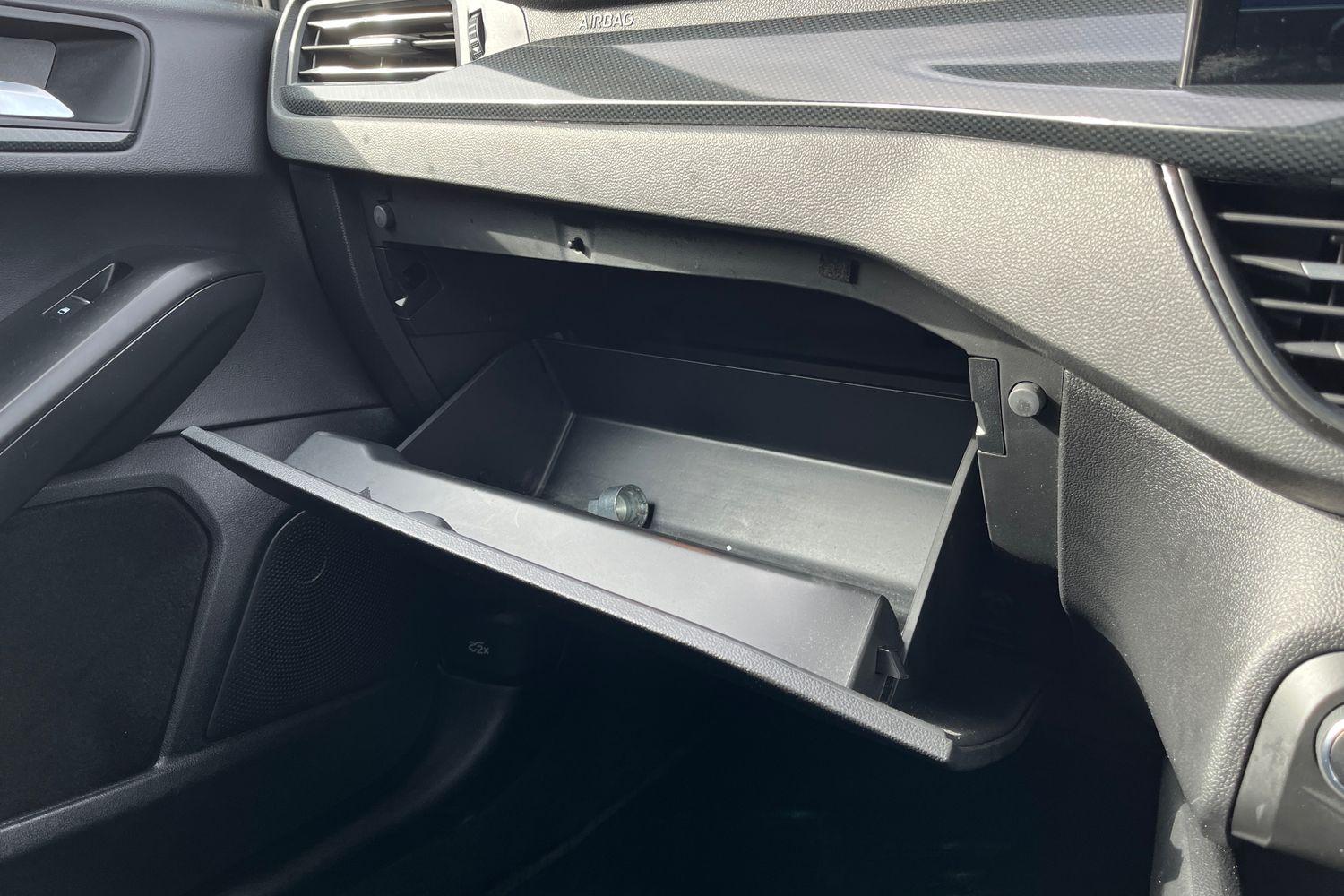 Ford FOCUS Photo 32