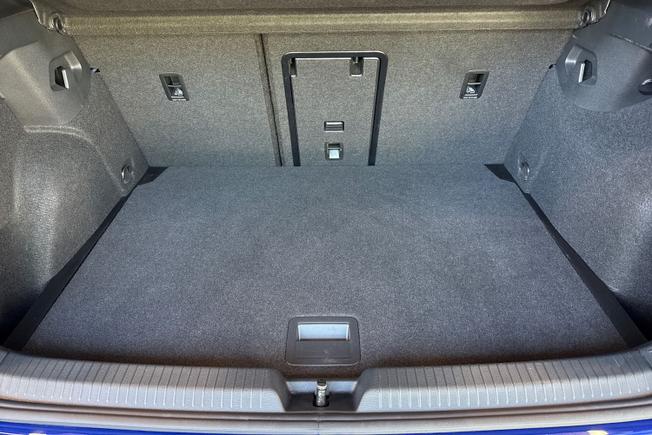 Volkswagen Golf Photo 12