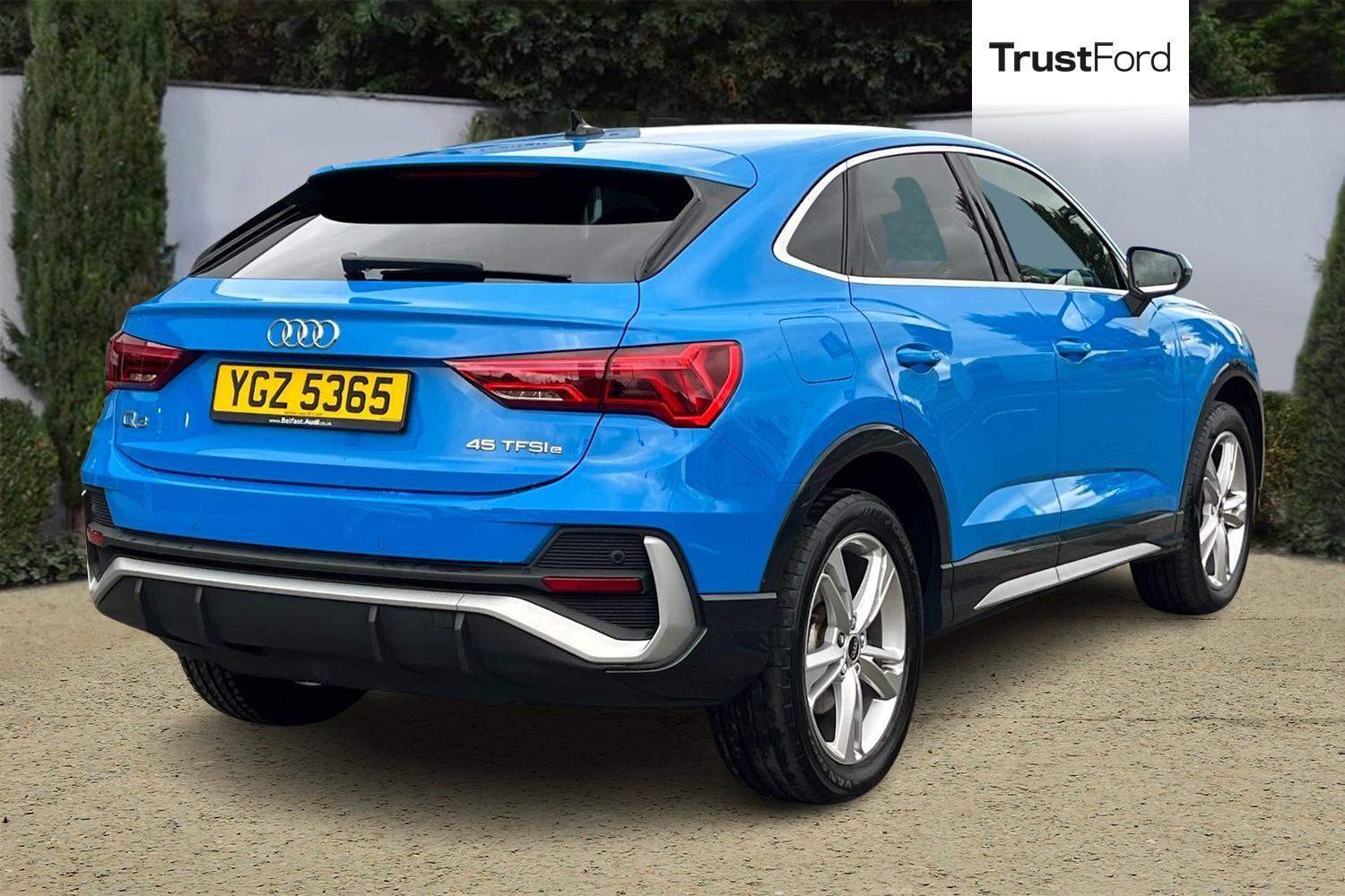Audi Q3 Photo 3