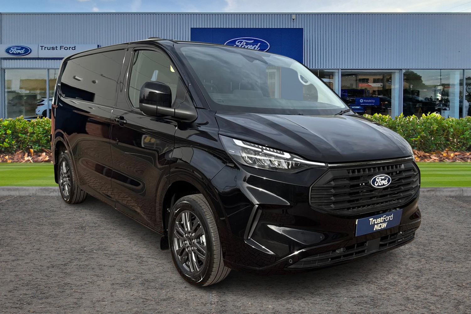 Ford TRANSIT CUSTOM Photo 0