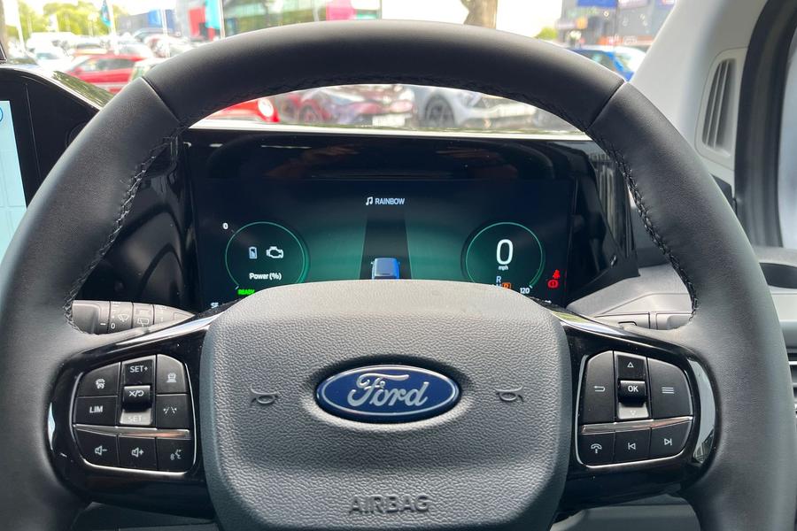 Ford TOURNEO CUSTOM Photo autoimg-ec887a1201fce340ae9e8bb0fb04f04ca9f5f9cd.jpg
