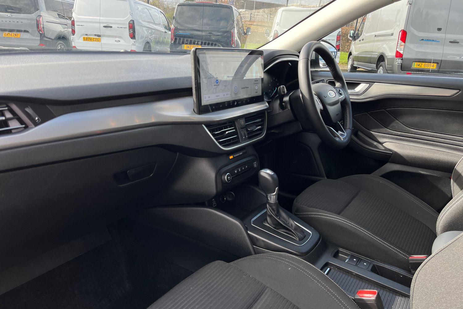 Ford FOCUS Photo 17
