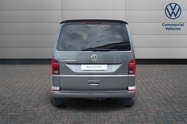 VOLKSWAGEN Transporter Shuttle Photo 7