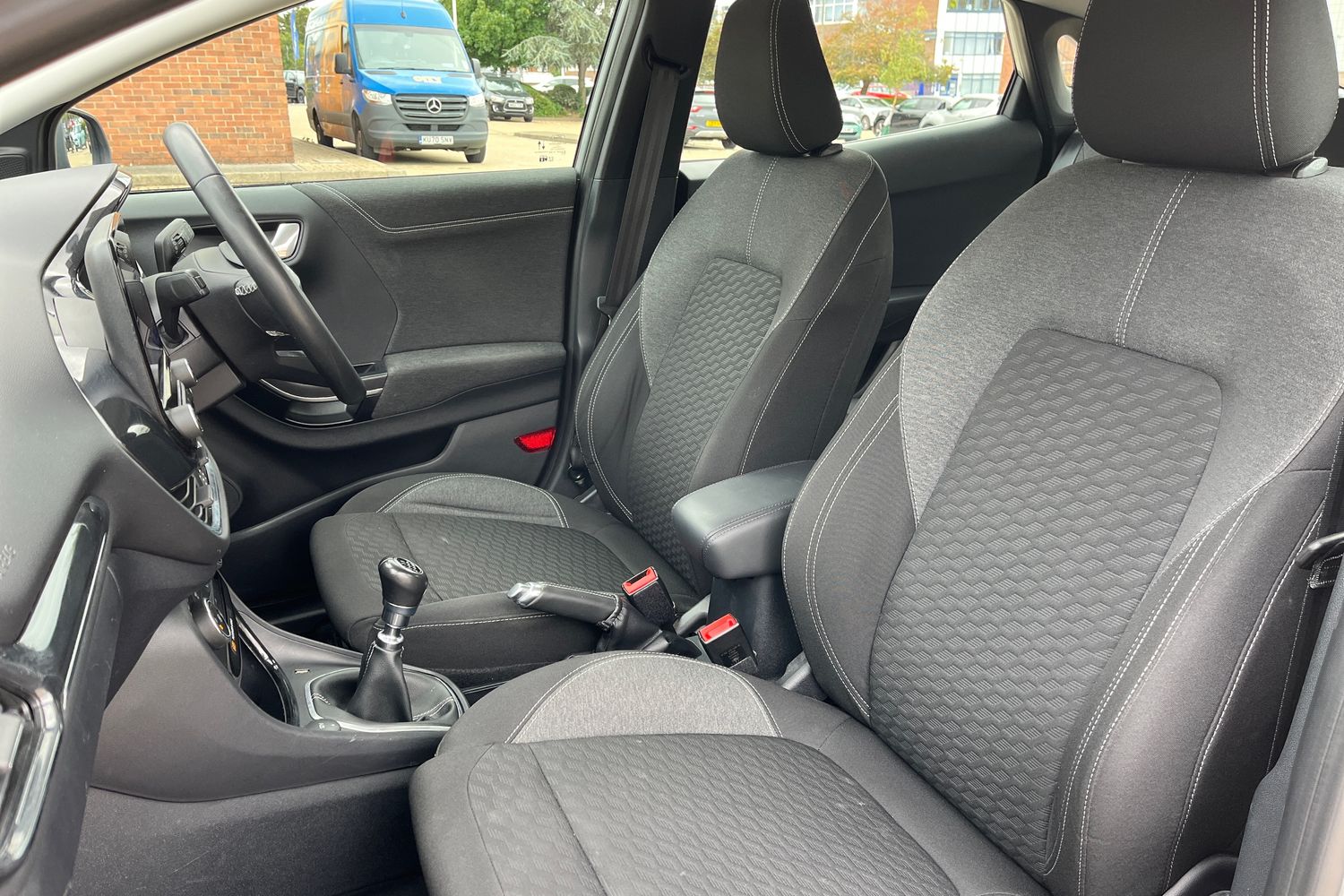 Ford Puma Photo 18