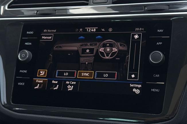 VOLKSWAGEN Tiguan Photo 31