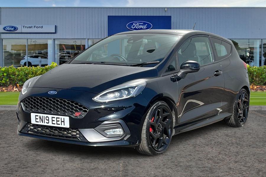 Ford FIESTA Photo autoimg-ec94392225340a4da525a60ccf0b979e714b2b8c.jpg