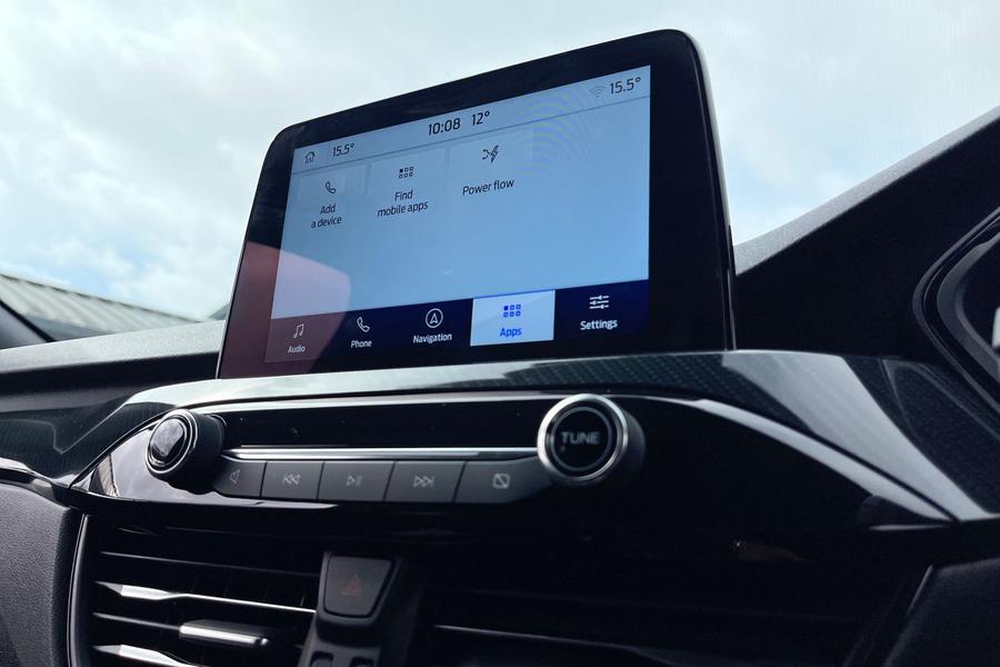 Ford Kuga Photo autoimg-ec948ea7feaded51c1c57134ae1e2931e71d14c2.jpg
