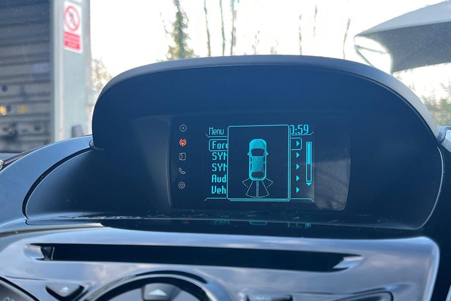 Used Ford B-MAX MX66WWN 32