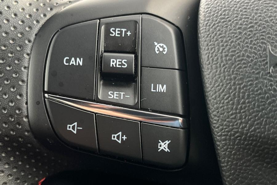 Ford PUMA Photo autoimg-ec99212cc6b5e78d9062dcb15f41c3d65bb111d3.jpg