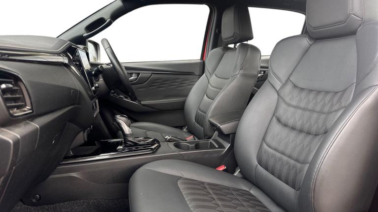 Used Isuzu D-Max WK25YBB 3